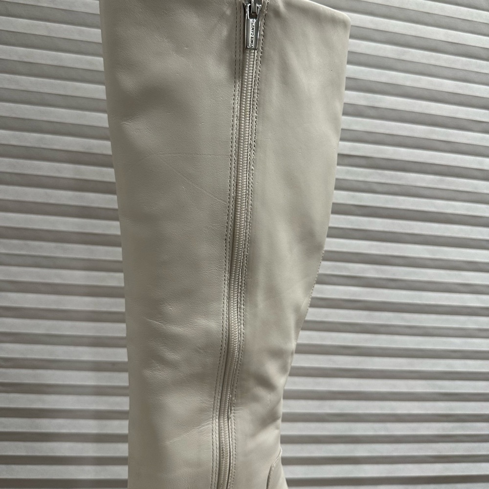 🌸VINCE CAMUTO🌸 Kalinder Knee High  Boot Size: 5.5 - Picture 13 of 15